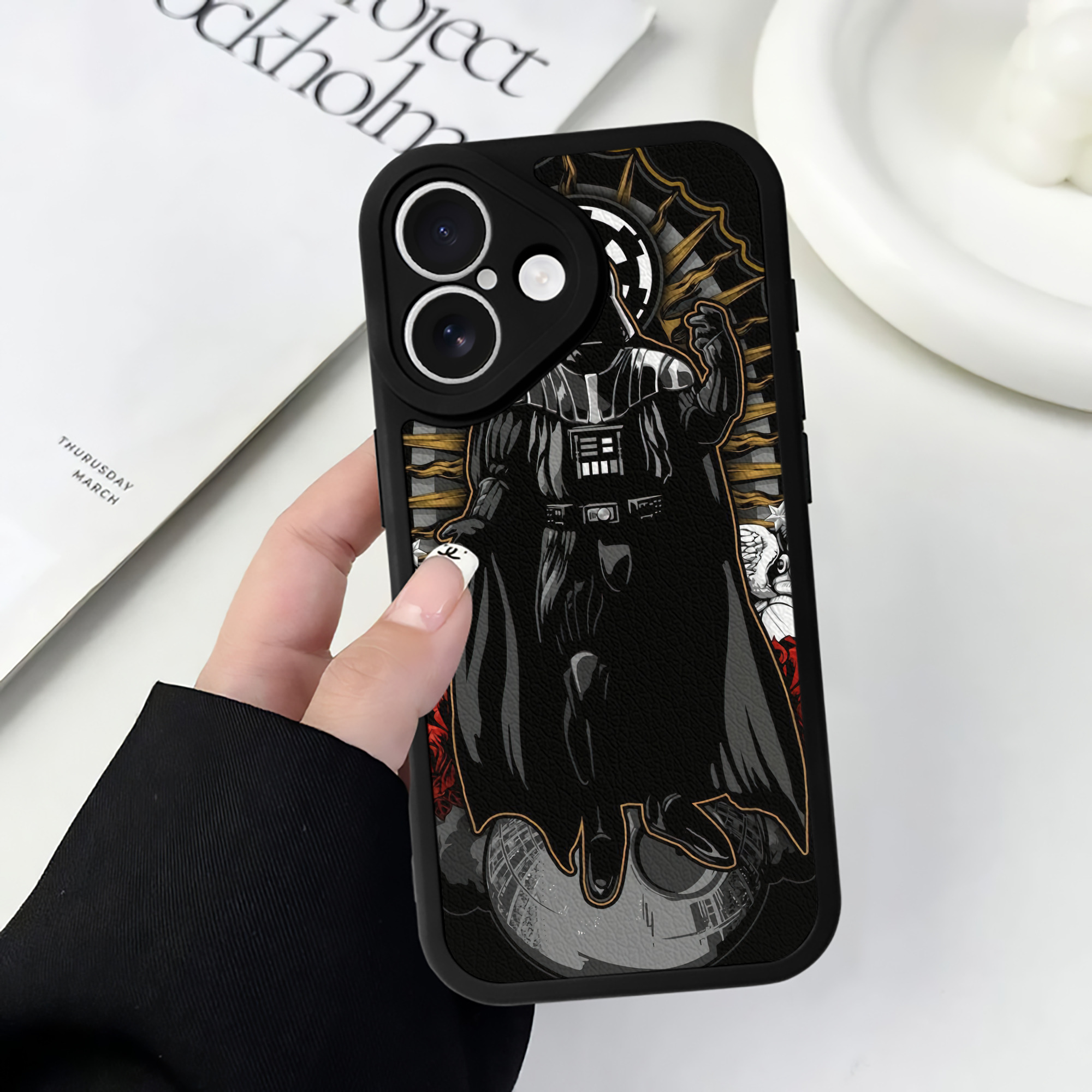（画像用） スター・ウォーズ Star Wars 【iPhone 16シリーズ対応】シリコンスマホケース（レザー調） 材質：シリコン